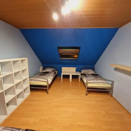Wi03 120m² Grosses 5 Fur Bis Zu 9 Personen * Raunheim